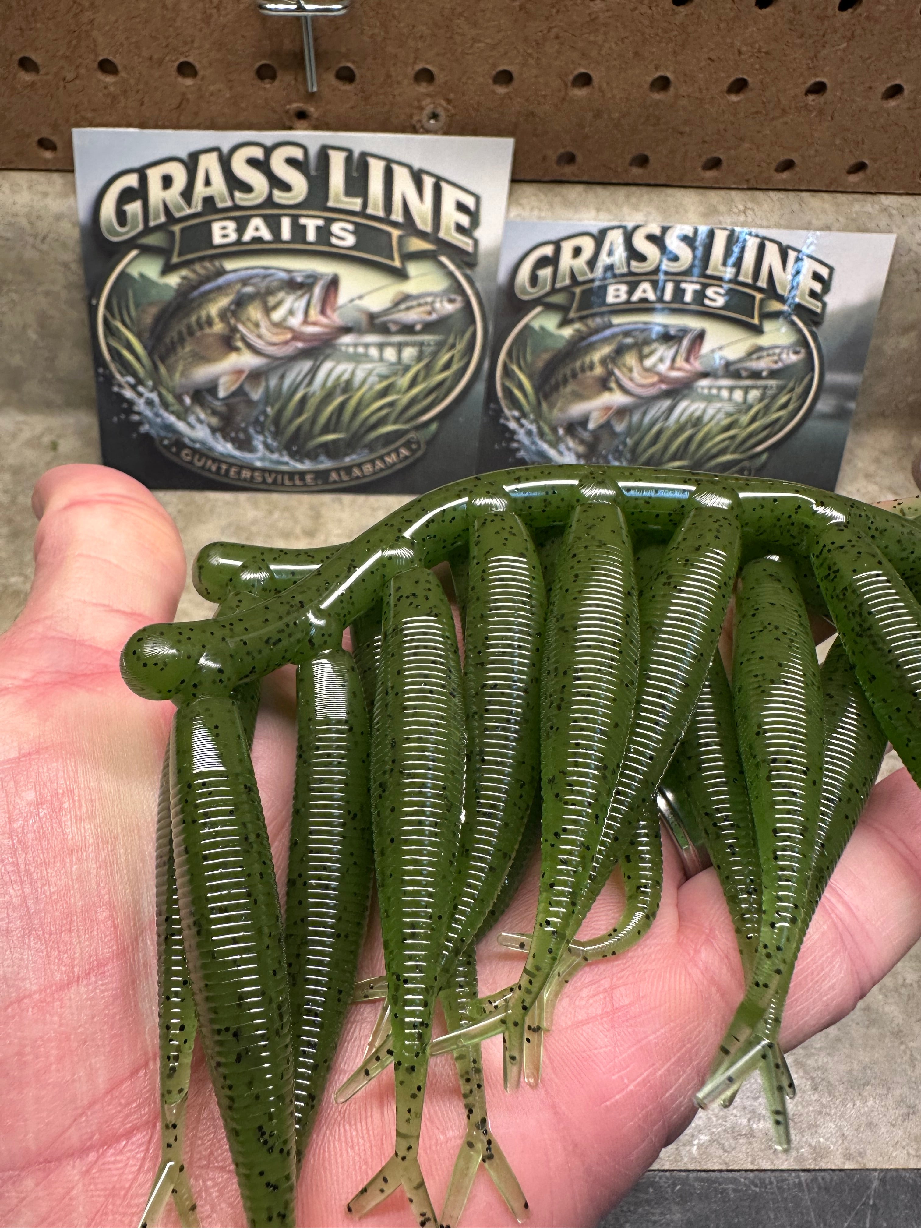 3.2" FORWARD FACING SONAR MINNOW GREEN PUMPKIN 10 pkg